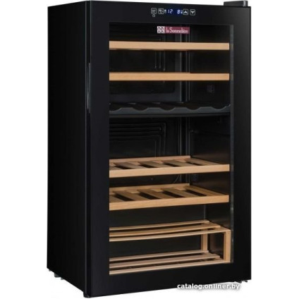 Винный шкаф La Sommeliere SLS33DZ