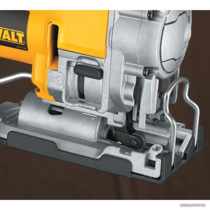 Электролобзик DeWalt DW331KT-QS (с кейсом)