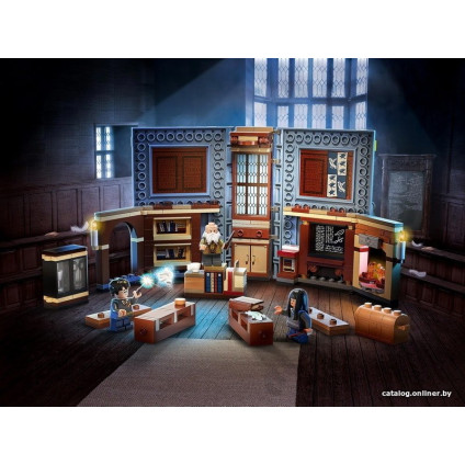Конструктор LEGO Harry Potter 76385 Учеба в Хогвартсе: Урок заклинаний