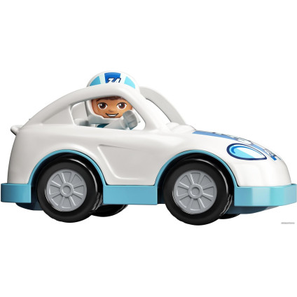 Конструктор LEGO Duplo 10947 Гоночные машины