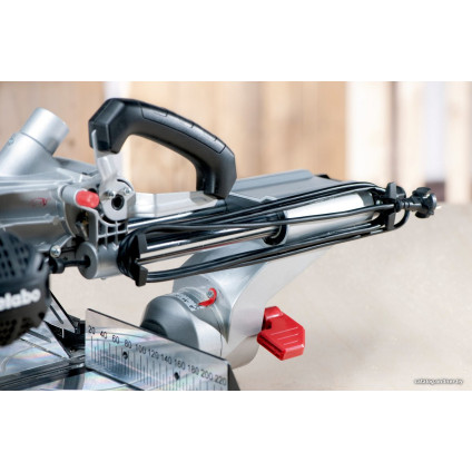 Торцовочная пила Metabo KGSV 216 M 619261000