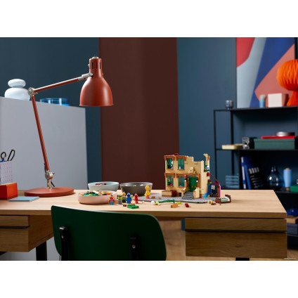 Конструктор LEGO Ideas 21324 Улица Сезам, 123