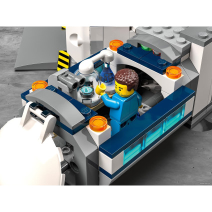 Конструктор LEGO City 60350 Лунная научная база