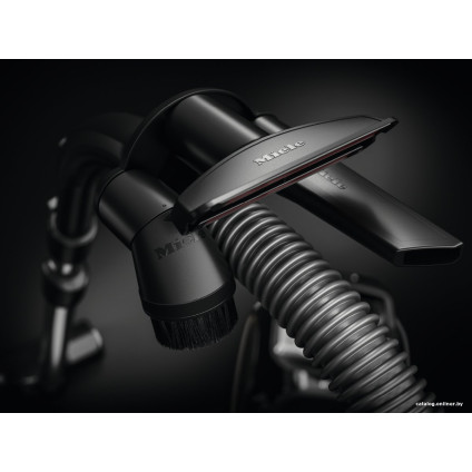 Пылесос Miele Boost CX1 Cat & Dog PowerLine SNCF0