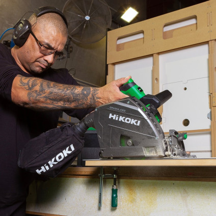 Дисковая погружная  Hikoki C3606DPA WVZ (с 2-мя АКБ, кейс)