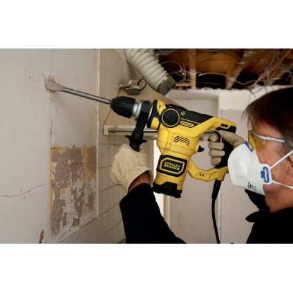 Перфоратор Stanley FME1250K (кейс)