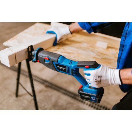 Сабельная пила Blaupunkt CR7010 (без АКБ)