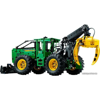 Конструктор LEGO Technic 42157 Скиддер John Deere 948L-II