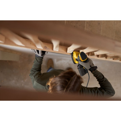 Дельташлифмашина Stanley SFMEW210S