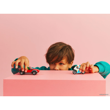 Конструктор LEGO City 60392 Полицейская погоня на байке