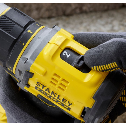 Ударная дрель-шуруповерт Stanley SFMCD721M2K (с 2-мя АКБ, кейс)