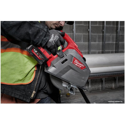 Дисковая (циркулярная) пила Milwaukee Fuel M18 FMCS66-0C 4933472110 (без АКБ, кейс)