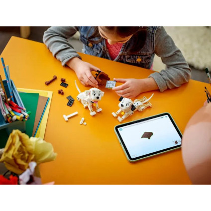 Конструктор LEGO Disney Лаки и Пенни 101 далматинец 43271