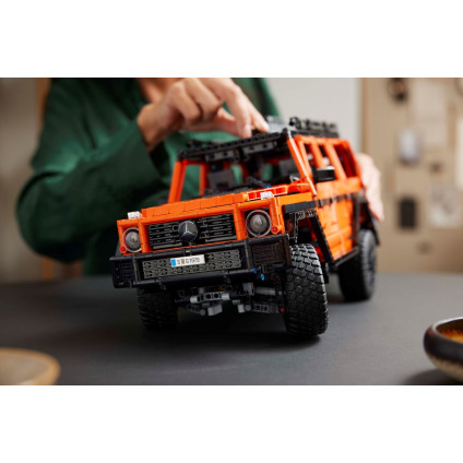 Конструктор LEGO Technic 42177 Профессиональная линейка Mercedes-Benz G500
