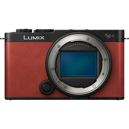Беззеркальный фотоаппарат Panasonic Lumix S9 Body (красный)