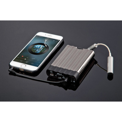 Портативный усилитель iFi audio xCAN