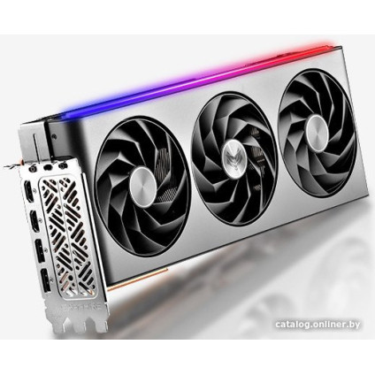 Видеокарта Sapphire Nitro+ Radeon RX 7700 XT 12GB 11335-02-20G