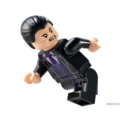 Конструктор LEGO DC Super Heroes 76181 Бэтмобиль: погоня за Пингвином