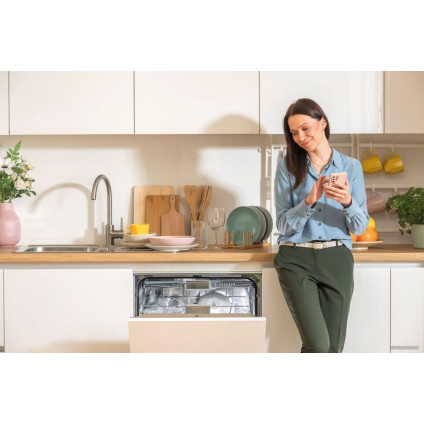 Встраиваемая посудомоечная машина Gorenje GV673C60