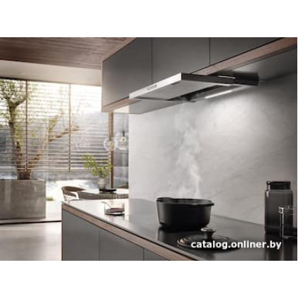 Кухонная вытяжка Miele DAS 2620