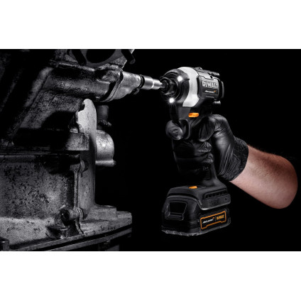 Винтоверт DeWalt DCF85ME2GT (с 2-мя АКБ, кейс)