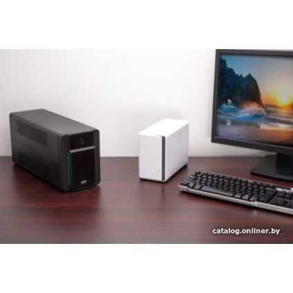 Источник бесперебойного питания APC Easy UPS BVX 1600VA BVX1600LI