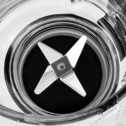 Стационарный блендер Amica BTM 3011