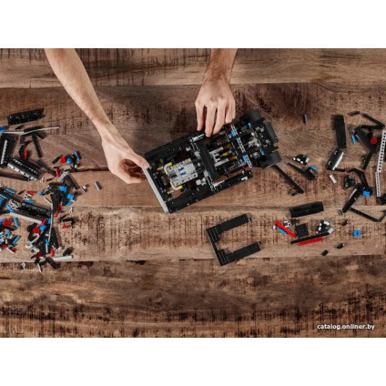 Конструктор LEGO Technic 42111 Dodge Charger Доминика Торетто