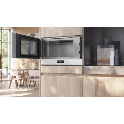 Микроволновая печь Siemens iQ700 BF722L1W1