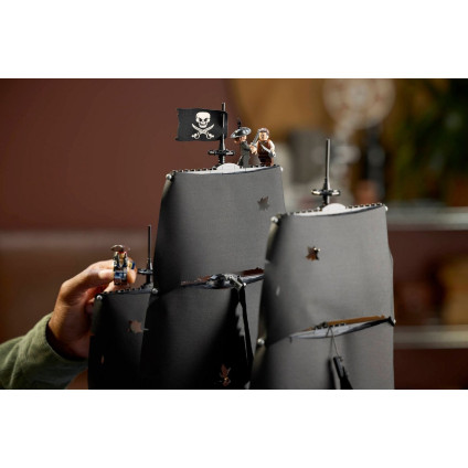 Конструктор LEGO Icons 10365 Пираты Карибского моря: Черная жемчужина