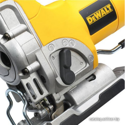 Электролобзик DeWalt DW331K