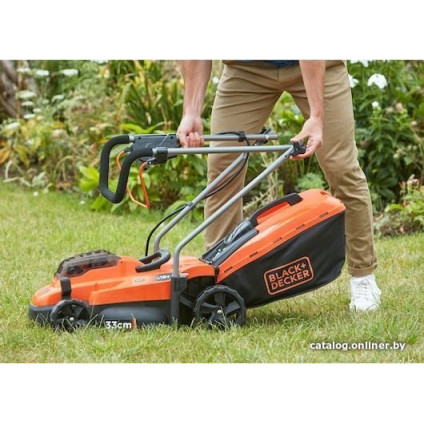 Газонокосилка Black & Decker BCMW3318L2