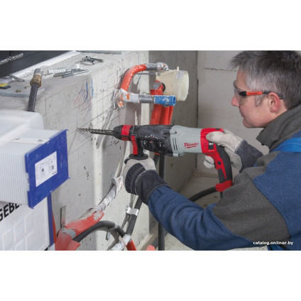 Перфоратор Milwaukee PH 28 4933396396