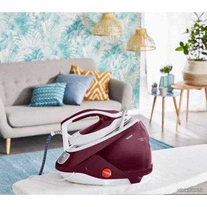 Утюг Tefal GV9220E0