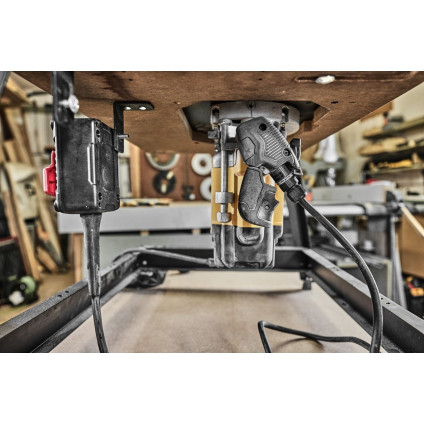 Вертикальный фрезер DeWalt DWE627KT (кейс)