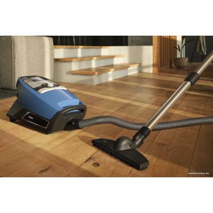 Пылесос Miele Blizzard CX1 Parquet SKCF5 (голубой)