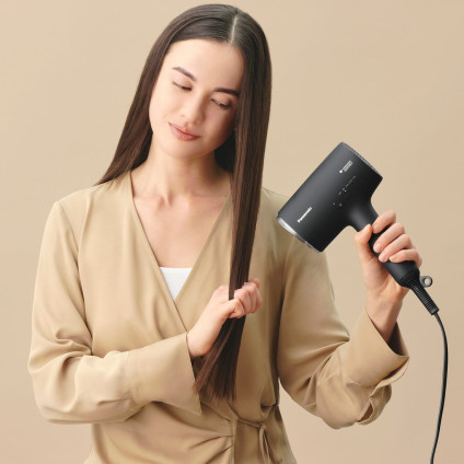 Фен Panasonic EH-NA0J-N825