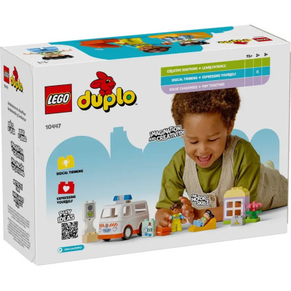 Конструктор LEGO Duplo Скорая помощь и водитель 10447