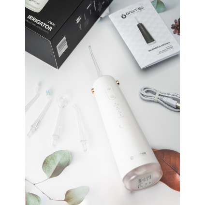 Ирригатор  Oro Med Oro-Dental (белый)