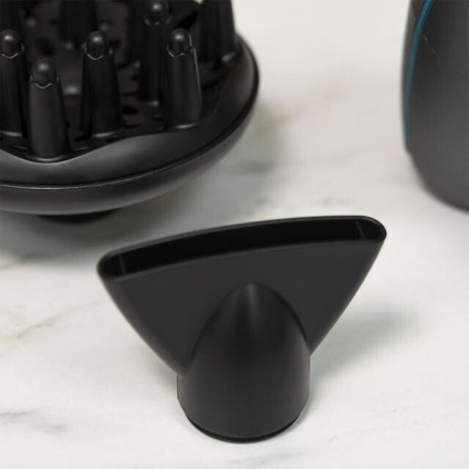 Фен Cecotec IoniCare 5200 Aura Black 4201