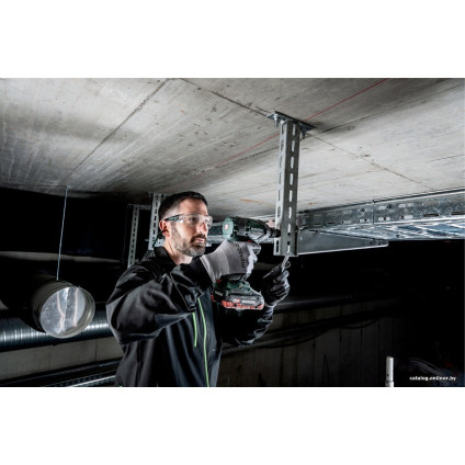 Гайковерт Metabo SSW 18 LTX 300 BL 602395840 (без АКБ, с кейсом)