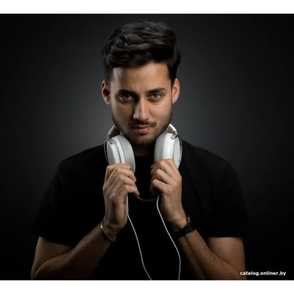 Наушники Corsair Virtuoso Pro (белый)