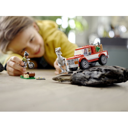 Конструктор LEGO Jurassic World 76946 Блу и поимка бета-велоцираптора