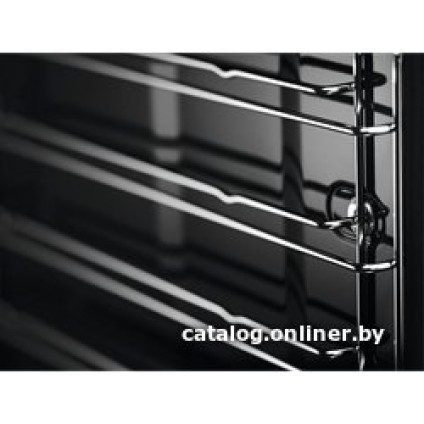 Электрический духовой шкаф Electrolux EOF3H40X