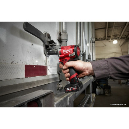 Гайковерт Milwaukee FUEL M12 M12FIWF12-0 4933464615 (без АКБ)