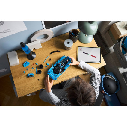 Конструктор LEGO Technic 42217 Chevrolet Corvette Stingray Blue