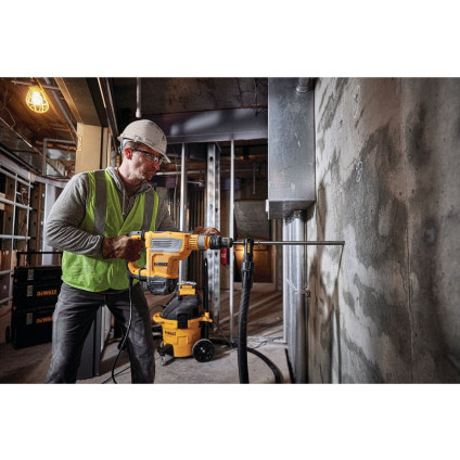 Перфоратор DeWalt D25614K