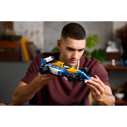 Конструктор LEGO Icons 10353 Гоночная машина Williams Racing FW14B & Nigel Mansell