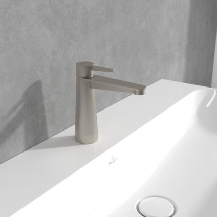 Смеситель Villeroy & Boch Conum TVW12700300164