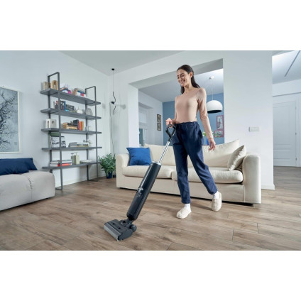 Вертикальный моющий пылесос Hoover HW300 011